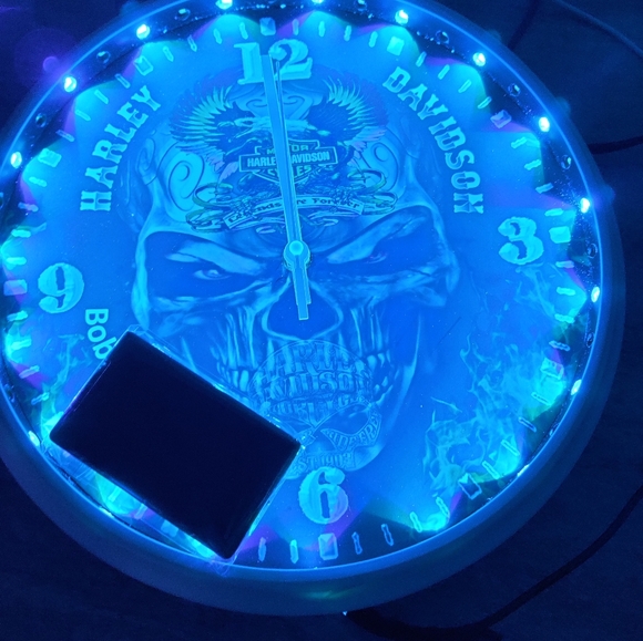 Harley Davidson skull 12" led clock - Picture 6 of 8